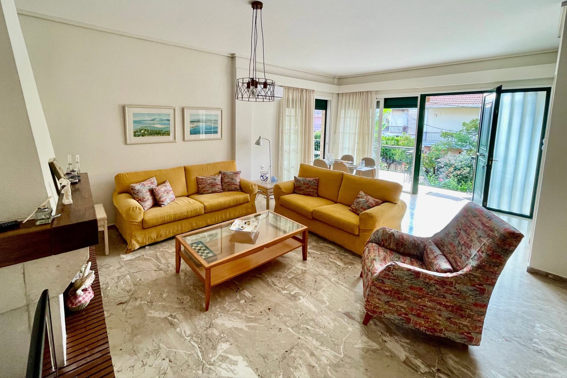 Chrisanto townhouse
